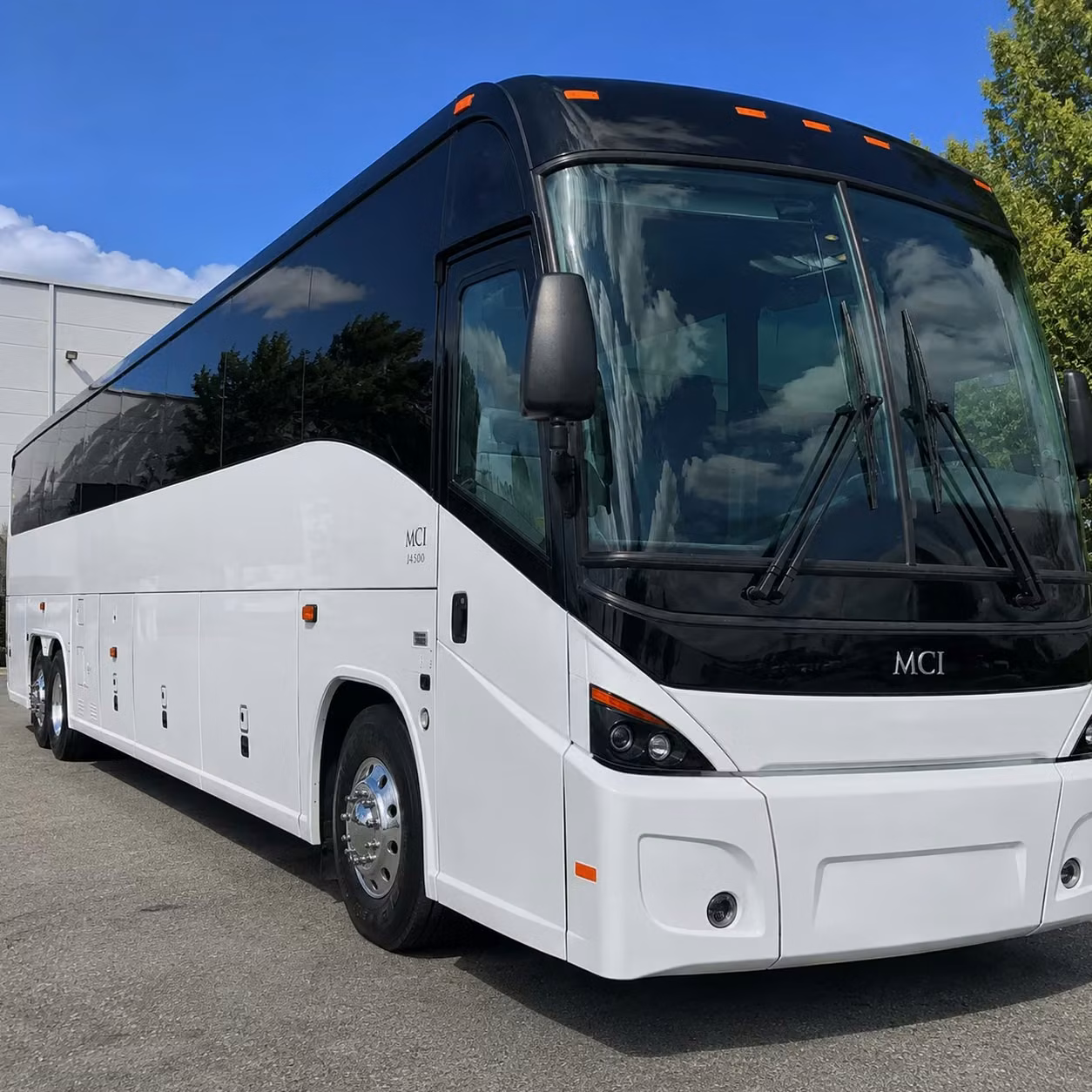 book airport transportation in san antonio or any city nearby