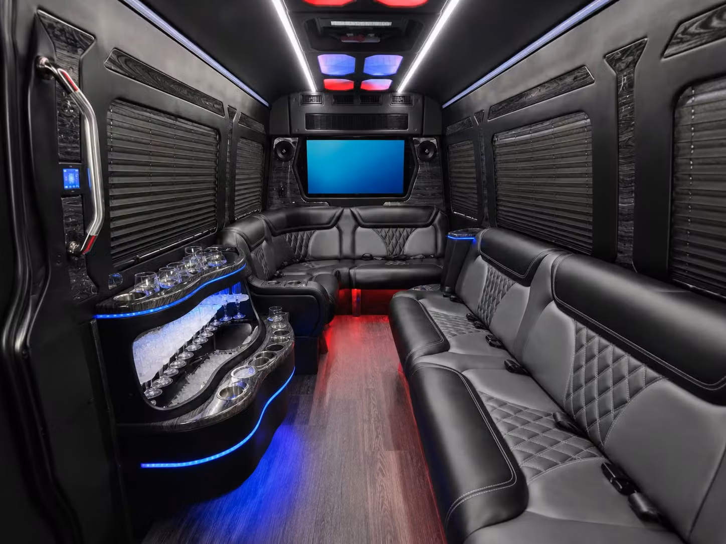 ready to book field trip transportation to seaworld san antonio or six flags fiesta texas
