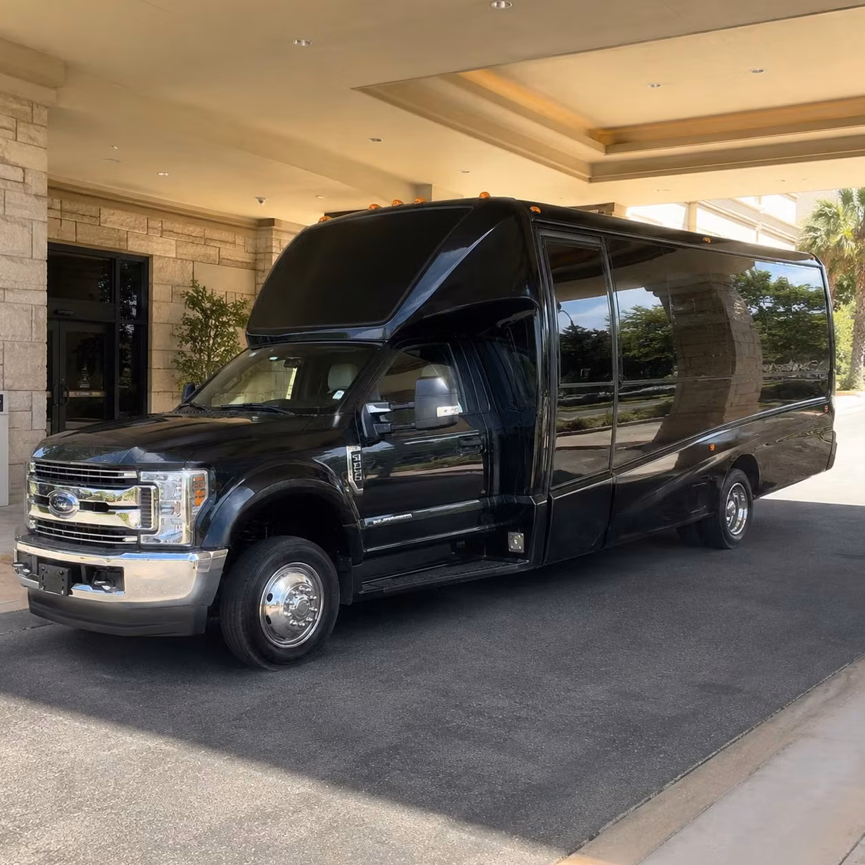 san antonio prom party buses with the amenities your group wants most