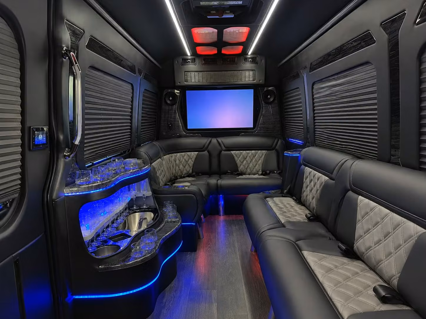 sanantoniocoachbusservice com is the easiest way to compare prom bus rentals in san antonio
