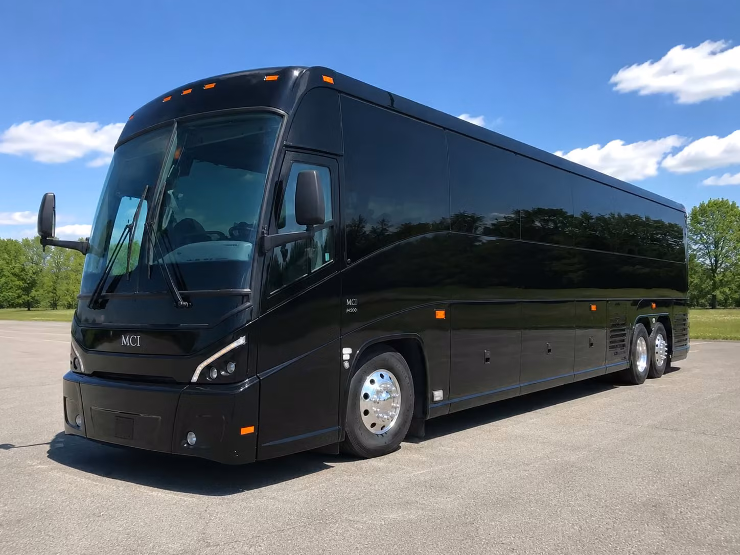 wedding guest shuttle services across san antonio hill country